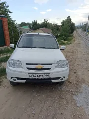 Chevrolet Niva 2015 года выпуска, VIN X9L212300F0556301. Находится в залоге ПАО Совкомбанк. Ознакомление с автомобилем по предварительной записи по телефону +7-909-332-68-24 с одновременным направлением запроса на электронную почту ay_kurnosovavv@mail.ru с указанием в теме сообщения фамилии…