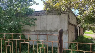 Склад ЦГСЭН 47.3 кв. м, Республика Хакасия. Общая площадь 47,3 кв. м, кадастровый номер 19:10:020106:829, расположен по адресу: Республика Хакасия, Усть-Абаканский район, г. Сорск, ул. Больничная, д. 2В. Количество этажей: 1.