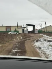 Имущественный комплекс в Татарстане: здание цеха забоя 1072 кв.м, контора 589.3 кв.м, гараж 294.6 кв.м, склад минеральных удобрений 1186.2 кв.м, арочный склад 657 кв.м, зернохранилища 620.4 кв.м и 625.5 кв.м, пункт технического обслуживания 388.7 кв.м, фуражный склад 1124.7 кв.м, зерносклады 629.2…