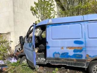 Недвижимое и движимое имущество - здание, назначение: нежилое (гостиница), кад номер: 50:60:0020103:58; здание, назначение: нежилое (проходная), кад номер: 50:60:0020103:55; помещение, назначение: нежилое (теплица), кад номер: 50:60:0020103:92; сооружение, назначение: нежилое (благоустройство с…