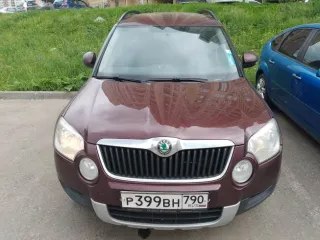 Skoda Yeti, 2012 год выпуска, VIN XW8JF25L8DH700619, цвет темно-бордовый. Автомобиль в залоге у АО «ТБанк». Покупатель самостоятельно снимает все запреты и ограничения как новый собственник.