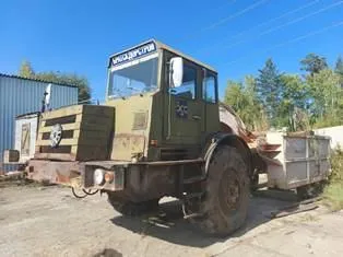 Каток ДУ-16, год выпуска 1989, № двигателя 8924484, заводской № машины 0000311, цвет комбинированный, государственный регистрационный знак 8314АА38. Расположение: Иркутская обл., Братский р-н, г.Братск, производственная база ж/р Энергетик.