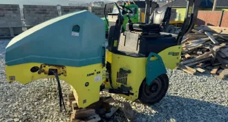 Ammann ARX 40-2C, 2021 год выпуска, дорожный самоходный каток, заводской номер ACZ16233EM3017052.