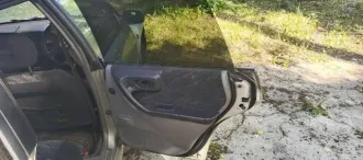 Subaru Forester 1998 года, 137 лс, 320000 км, полный привод, АКПП. Марка - SUBARU; модель – FORESTER; год изготовления – 1998; номер кузова - SF5-074796. Машина не на ходу. Застучал двигатель (ej202). Автоматическая коробка требует ремонта. Аккумулятор снят (умер). Левая сторона переварена (крыло…