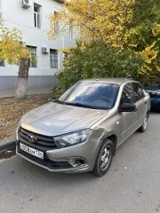 Lada Granta, 2020 года выпуска, идентификационный номер (VIN) – XTA219010M0727573, цвет серый, седан. Марка, модель: Lada Granta, 2020 года выпуска, идентификационный номер (VIN) – XTA219010M0727573, цвет серебристо серый металлик, трансмиссия: механическая, ЭПТС №: 164301013464621. Транспортное…