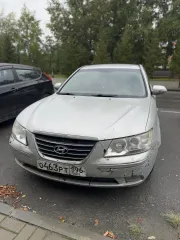 Hyundai Sonata 2009 года, VIN: KMHEU41MP9A709015.