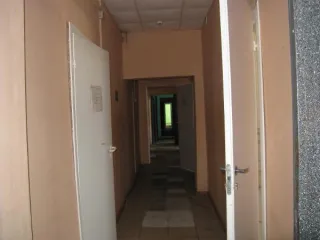 Продается здание корпус №398 площадью 1537,4 кв.м с ограждением 127 м в Нижегородской области. Здание, корпус №398, площадью 1537,4 кв.м, кадастровый номер: 52:21:0000006:402, назначение: нежилое, расположенное на земельном участке площадью 2939 кв.м, кадастровый номер: 52:21:0000006:1167 по…