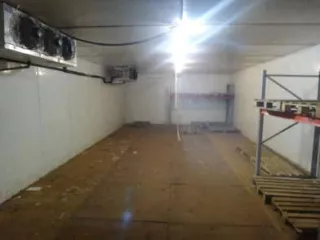 Нежилое помещение площадью 353,9 кв.м, кад. № 36:34:0307023:1471, расположенное по адресу: Воронежская обл., г. Воронеж, ул. Ростовская, д.26, пом.1, находящееся в залоге ПАО Сбербанк.
