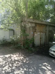 Склад 33,9 кв.м и земельный участок 84 кв.м, Иркутск, Тимирязева, 54. Склад, назначение: нежилое, количество этажей 1, в том числе подземных 0, общей площадью 33,9 кв.м, кадастровый номер 38:36:000020:6168, расположенный по адресу: Иркутская область, г. Иркутск, ул. Тимирязева, д. 54, и земельный…
