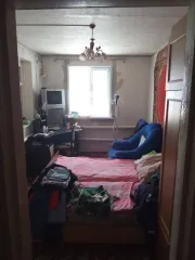 Продается 1/2 доля квартиры и 1/2 доля земельного участка в Ростовской области. Объекты расположены по адресу: Россия, Ростовская область, Ремонтненский район, село Ремонтное, улица Ленинская, дом 206, квартира 1. Земельный участок площадью 1040 кв.м., кадастровый номер 61:32:0010106:90. Жилое…