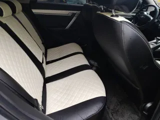 Toyota Camry 2015 года, пробег 42 тыс. км. Техническое состояние удовлетворительное, имеются сколы на капоте. Автомобиль требует некоторого ремонта и замены мелких расходных материалов и деталей. Состояние салона и кузова видно на фотографиях.