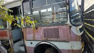 PAZ 3205 1994, UAZ 31514 1993, Zil MMZ 554 1993, KRAZ, UAZ -Автобус (разукомплектован, металлолом) ПАЗ 3205 г.в. 1994. Легковой автомобиль УАЗ 31514 г.в. 1993, грн Е666КМ 75RUS. Непригодное состояние. Значительная разукомплектация. Дальнейшая эксплуатация не целесообразна. Грузовой самосвал Зил ММЗ…