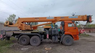 KAMAZ 43118 автокран КС-55729-5К-31, 2021 Автокран автомобильный KAMAZ 43118 /6X6/, 2021 года. VIN X89557295M1AH5065, VIN2 XTC431185M2551552, год выпуска 2021, гос. номер У319РК142, кузов № 431140M2586776, двигатель № M2970338, модель двигателя 740.705-3, номер шасси (рамы) XTC431185M2551552, цвет…