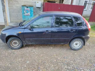 Автомобиль марки LADA модель Kalina 2008 г.в. VIN-номер XTA11193080086371, находится в залоге у ПАО Совкомбанк. Машина заводится, на ходу. Есть небольшие стуки по ходовой части. Все, что влияло на безопасность движения, заменено. Повреждений нет, есть небольшая ржавчина на задних арках.