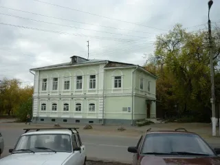 Иммунологическая лаборатория площадью 379.2 кв.м в Курганской области, г. Шадринск, ул. Михайловская, д. 37. Назначение: нежилое, кадастровый номер здания: 45:26:070622:49, количество этажей: 3, в том числе подземных 1. Одновременно продается земельный участок с кадастровым номером 45:26:070622:27…