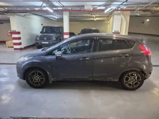 Ford Fiesta, 2008 года, 96 л.с., VIN: WF0JXXGAJJ8T68718, г/н: В093АН550. По мотору: троит и ест масло, убегает антифриз, неисправность генератора, неисправность кондиционера. По ходовке гремит передняя и задняя подвеска, подвеску всю под замену, нет задних тормозов, спереди скрипят, буксует…