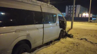 Автомобиль местонахождения Россия, Саха (Якутия) Якутск, VIN JTFSX23PX06052376. Марка Toyota HiAce, H200. В залоге у ПАО Сбербанк. Все запреты и ограничения с реализуемого имущества покупатель снимает самостоятельно как новый собственник.