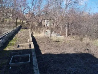 2/3 доли земельного участка 500 кв.м. в Самарской области, кад. № 63:33:0908008:1011, расположенного по адресу: Самарская область, Сызранский район, СНТ «Междуречье», участок 136, в районе пос.Образцовый