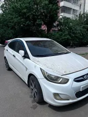Автомобиль Hyundai Solaris. VIN Z94CT41DBDR318680, состояние удовлетворительное, имеются следы эксплуатации, вмятины и сколы на кузове и элементах, транспортное средство после длительного простоя, запуск двигателя не удался, транспортировка эвакуатором. Пробег со слов должника более 300 000…