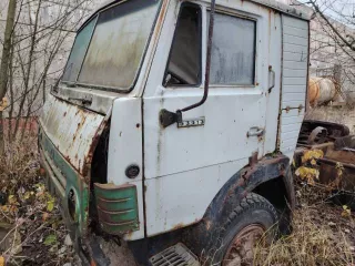 Автомобиль КАМАЗ 5410 VIN Отсутствует, г.в. 1990  Автомобиль ВАЗ 21124 VIN ХТА 21124080514861, г.в. 2007  Автомобиль МАЗ 5334 ТЗА 7 VIN Отсутствует, г.в. 1988  Автомобиль МАЗ 5551 VIN ХТМ555100Р0043052, г.в. 1995  Полуприцеп  ТЦ 25  96012 VIN ХЗW96012010000035, г.в. 2001