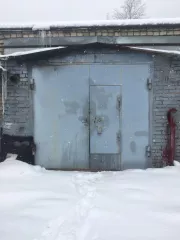 Нежилое помещение (гараж, 2 этажа) площадью 43.7 кв.м., с кадастровым номером: 47:19:0000000:424; 
Расположенное по адресу: Ленинградская область, р-н. Бокситогорский, г. Пикалево, тер. Гск 14, д. 188