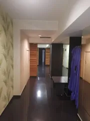 Нежилое помещение (спортзал) площадью 383,9 кв.м, кадастровый №24:50:0100215:412, расположенное по адресу: Красноярский край, г. Красноярск, ул. Елены Стасовой, дом 21, пом.43. Обременения: запреты судебного пристава исполнителя на регистрационные действия. Общая площадь: 383.9. Вид ограничений и…