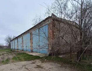 Здание кад № 26:09:020817:14, пл. 702.80 кв. м. по адресу СК р. Туркменский район, с. Камбулат, пл. Свободы № 57.