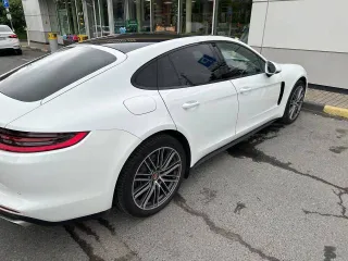 Porsche Panamera 2018, 330 лс, 98764 км, АКПП. Транспортное средство: PORSCHE PANAMERA 4, VIN номер: WP0ZZZ97ZJL116639, год выпуска: 2018, гос.номер О448СА178.