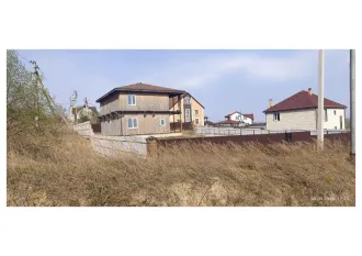 Земельный участок 1137 кв.м и жилой дом 175,6 кв.м, Приморский край Земельный участок площадью 1 137 м2, с кадастровым номером 25:34:016501:3723, с двухэтажным Жилым домом площадью 175,6 с кадастровым номером 25:34:016501:6041, расположенные по адресу: Приморский край, г. Уссурийск, ул…