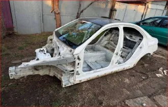 Mercedes-Benz C-Class 2012, 156 л.с., VIN: WDD2040311A797797, 2012 года выпуска (годные остатки автомобиля)