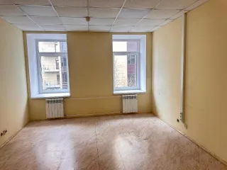 Нежилое помещение 444.9 кв.м, Санкт-Петербург, наб. Петроградская, д. 18, корп. 3, литера В, пом. 24-Н, площадь 444.9 кв.м, назначение: нежилое, наименование: конторское, этаж № 5, кадастровый номер 78:07:0003009:1345. Право собственности подтверждается записью в Едином государственном реестре…