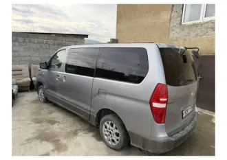 Hyundai Grand Starex, 2012 года, 145 лс легковой автомобиль, марка: Hyundai, модель: Grand Starex, год изготовления: 2012, цвет: серый, VIN: KMJWA37JBCU404895, ПТС: 05РР404137, г/н: ТС С828ТТ05, тип двигателя: дизельный, мощность двигателя, л. с. (кВт): 145, рабочий объем двигателя, куб. см: 2497…