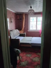 Жилое здание 97.7 кв.м и земельный участок 5000 кв.м, д. Климово, Торжокский р-н, Тверская обл. Объект индивидуального жилищного строительства, назначение: жилое, площадь 97,7 кв. м, этажность: 1, в том числе подземных 0, расположенный по адресу: Тверская обл, р-н Торжокский, с/п Большепетровское…