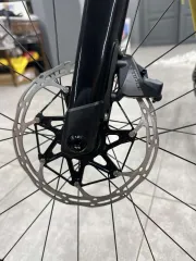 BMC URS LT One M. Велосипед BMC URS LT One размер М. Велосипед имеет признаки использования. Шаг аукциона 5% от начальной цены.