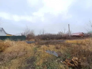 Земельный участок, площадь 783 +/- 20 кв.м., адрес (местонахождение): Самарская область, Ставропольский район, с. Выселки СНТ "Зеленая Даль", массив 1, улица 1,участок №12, кадастровый (условный) номер: 63:32:1202001:343, вид собственности: индивидуальная.