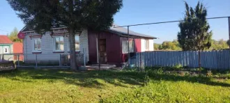 Доля дома 59.4 кв.м и участка 1600 кв.м в Нижегородской области. В собственности 1/2 доля жилого дома и 1/2 доля земельного участка, а также дополнительно 1/2 доля земельного участка. Общая площадь участка 1600 кв.м. Адрес: Россия, Нижегородская обл., Лукояновский р-н, с. Большое Мамлеево, ул…