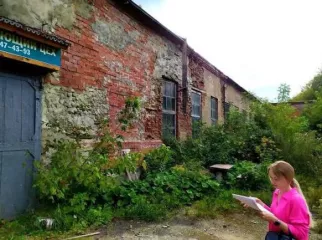 Торги по продаже имущества АО  Завод ЖБК 1  Лот №1 Залоговое имущество: недвижимость  4 объекта , имущество свободное от залоговых обязательств: оборудование  9 объектов , подробный перечень – в прикрепленных документах.