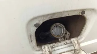 ГАЗ СОБОЛЬ 22177, 2020 года, VIN X96221770L0897986, гос. номер Е694МН142, кузов № 221700L0636307, двигатель № 76620168, цвет белый, мощность двигателя 120.6 л.с., тип двигателя дизельный, рабочий объем двигателя 2776 куб.см., с комплектом запасных колес, бывший в употреблении.