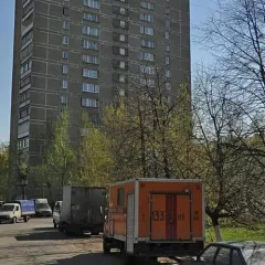 Квартира, общей площадью 34,2 кв.м., кадастровый номер 77:05:0009002:3640. Общая долевая собственность: 
1/2 доля принадлежит должнику Лунджеву А.М., 1989 г.р.
1/2 доля принадлежит Лунджевой Н.А., 1959 г.р.
Находящаяся по адресу: г. Москва, проезд Харьковский, д. 1, корп. 1, кв. 45
Находится в…