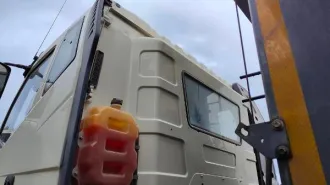 Специализированный автомобиль - самосвал FAW J6, 2022 г.в., VIN: LFWMXXRX3N1F08607. Адрес: Республика Татарстан, Казань, микр. Кадышево, ул. Новая, д. 8/1. Пробег: 61119. Марка: FAW. Модель: J6. Год выпуска: 2022. Назначение: Самосвал.