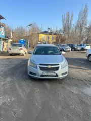 Легковой автомобиль седан Марка, модель: ШЕВРОЛЕ СRUZЕ  VIN : XUFJF696JB3035457Номер шасси  рамы : нет Год выпуска ТС: 2011 Номер кузова  кабины : ХUFJF696JВ3035457 Цвет: СЕРЕБРИСТЫЙ МЕТАЛЛИК Номер двигателя: 9457611 Рабочий объем: 1598.0 куб. см. Мощность  кВт/л.с. : 80.10/109.0