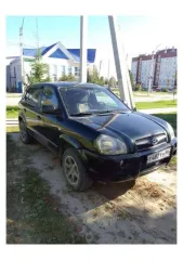 Hyundai Tucson, 2008 года, 141 лс. автомобиль легковой, марка: Hyundai, модель: Tucson 2.0 GL MT, VIN: KMHJM81BP9U998987, гос. рег. номер: Р326РХ186, год изготовления: 2008. Имущество находится в залоге у ПАО "Совкомбанк" (ИНН: 4401116480).