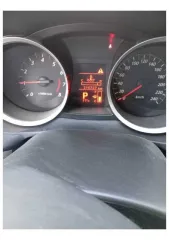 Mitsubishi Lancer, 2012 года, 117 л.с., 217000 км, АКПП. Транспортное средство Mitsubishi Lancer, VIN JMBSRCY1ACU005564, год выпуска 2012. На левом переднем крыле небольшая вмятина. По правой передней стороне: помят капот, крыло, бампер и колесо. Автомобиль заводится, но ход не проверялся. Возможно…