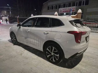 Haval Jolion 2023 года, 143 л.с., 55000 км, АКПП. Автомобиль HAVAL JOLION 2023 г.в., VIN XZGEE04A1PA848517. Описание: сигнализация старлайн с GSM, с подогревом сидений перед и зад руля, круиз контроль, климат контроль. Привод передний, акпп робот. Документы есть, резина только зимняя, 2 ключа…