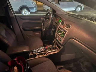Ford Focus, легковой хэтчбек, 2006 г.в., 100 л.с., VIN: X9F5XXEED56S04629, цвет синий, грз. Р542КН977, местонахождение: г. Москва, 3-й Нижнелихоборский проезд, д. 1А, стр. 8.