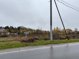 Земельный участок площадью 2007 кв.м, кадастровый номер 72:18:0601010:708, по адресу: Российская Федерация, Тюменская область, Уватский муниципальный округ, село Уват, улица Таежная, земельный участок 4, основной вид разрешенного использования: 4.4, территориальные зоны: publicBusiness.