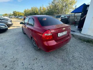 Chevrolet Aveo 2011 года, седан, 101 л.с., пробег 167439 км. Госномер Х779УТ86, цвет красный, VIN XUUSF69W9B0007660, ПТС 86 РТ 916922, СТС 99 76 822033. Требуется замена стоек.