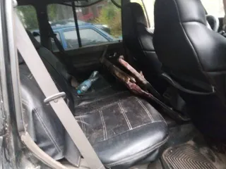 Mitsubishi Pajero 1998 года, 145 л.с., полный привод, АКПП. Цвет зеленый. VIN: JMY0RV430WJ002037, ПТС: 46РА927252, госномер М841УХ32. Производитель Япония. Модель двигателя 6G72, бензиновый, объем 2972 куб. см, мощность 147 л.с. Разрешенная максимальная масса 2405 кг, масса без нагрузки 1795 кг.