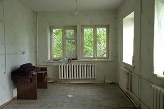 Земельный участок 2074 кв.м, административное здание 356,7 кв.м, гараж 119,8 кв.м, Липецкая область Земельный участок, площадь 2074 кв.м., административное здание 356,7 кв.м., гараж 119,8 кв.м., газовая котельная 16 кв.м., уборная 2,4 кв.м., ограждение 79 м., сооружение - замощение 952,6 кв.м., по…