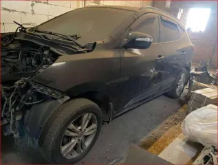Hyundai ix35, 2011 года, 136 лс, идентификационный номер (VIN): TMAJU81VCCJ226179, год выпуска: 2011, гос. номер Х210ВН17.